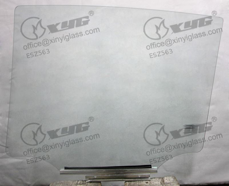 Lateral trasero (puerta) FD26997 RD/RH