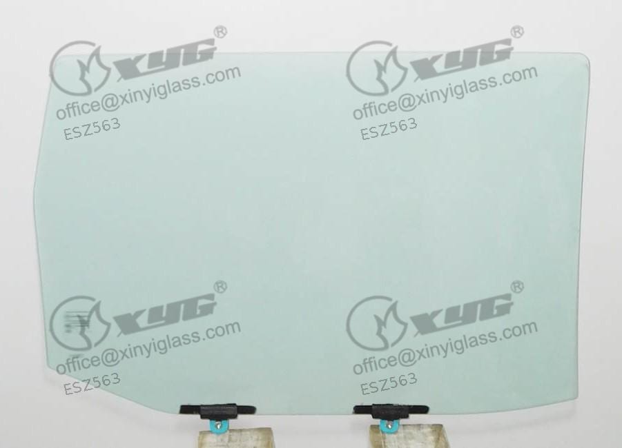 Lateral trasero (puerta) L200-16-SUV RD/LH GTN/K