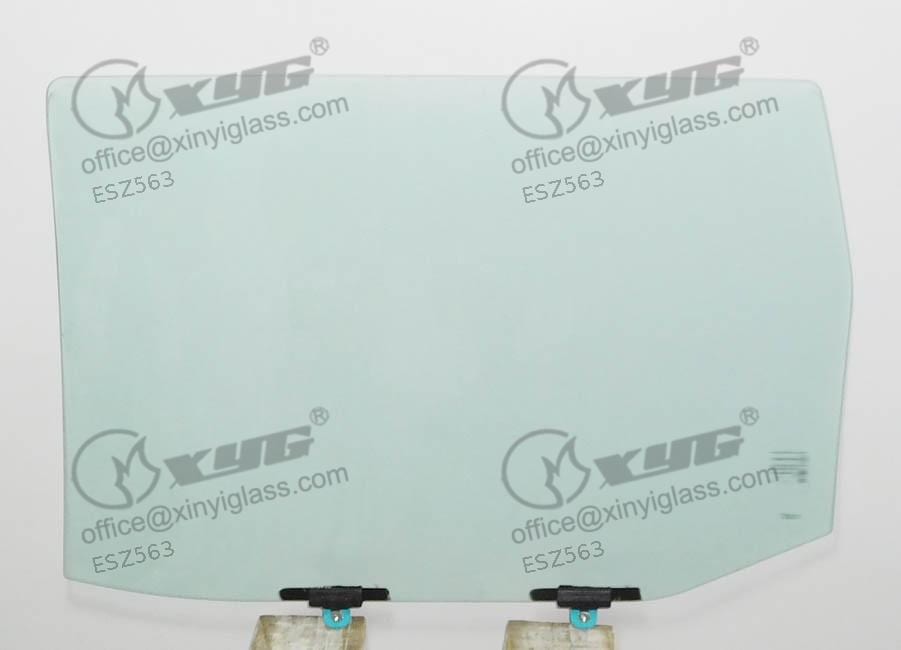 Lateral trasero (puerta) L200-16-SUV RD/RH