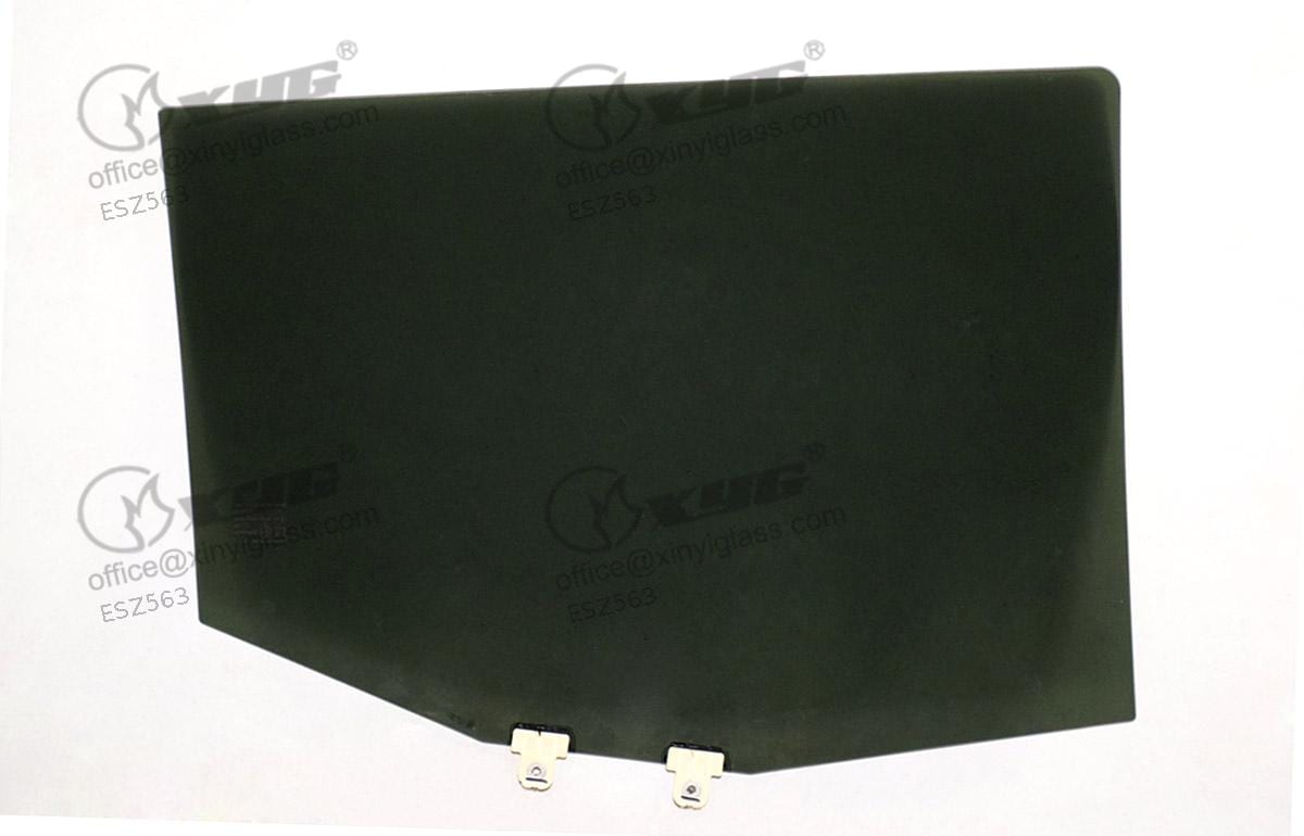 Lateral trasero (puerta) L200-24 RD/LH