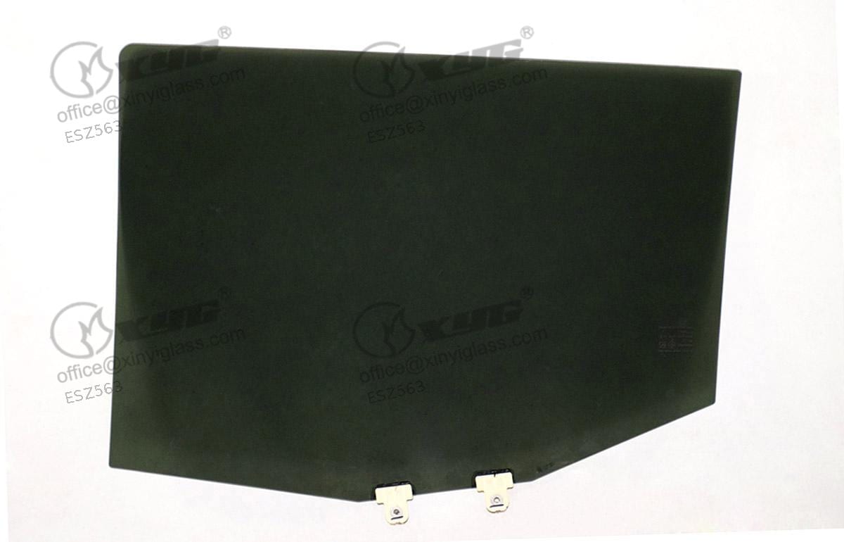 Lateral trasero (puerta) L200-24 RD/RH